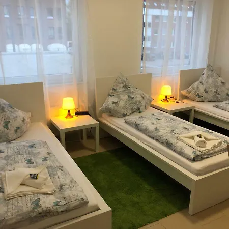 Πανσιόν Pension Laatzen *