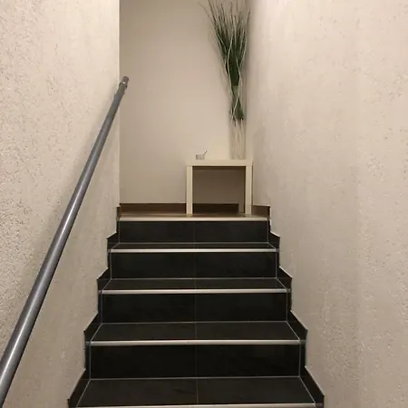 Πανσιόν Pension Laatzen Laatzen